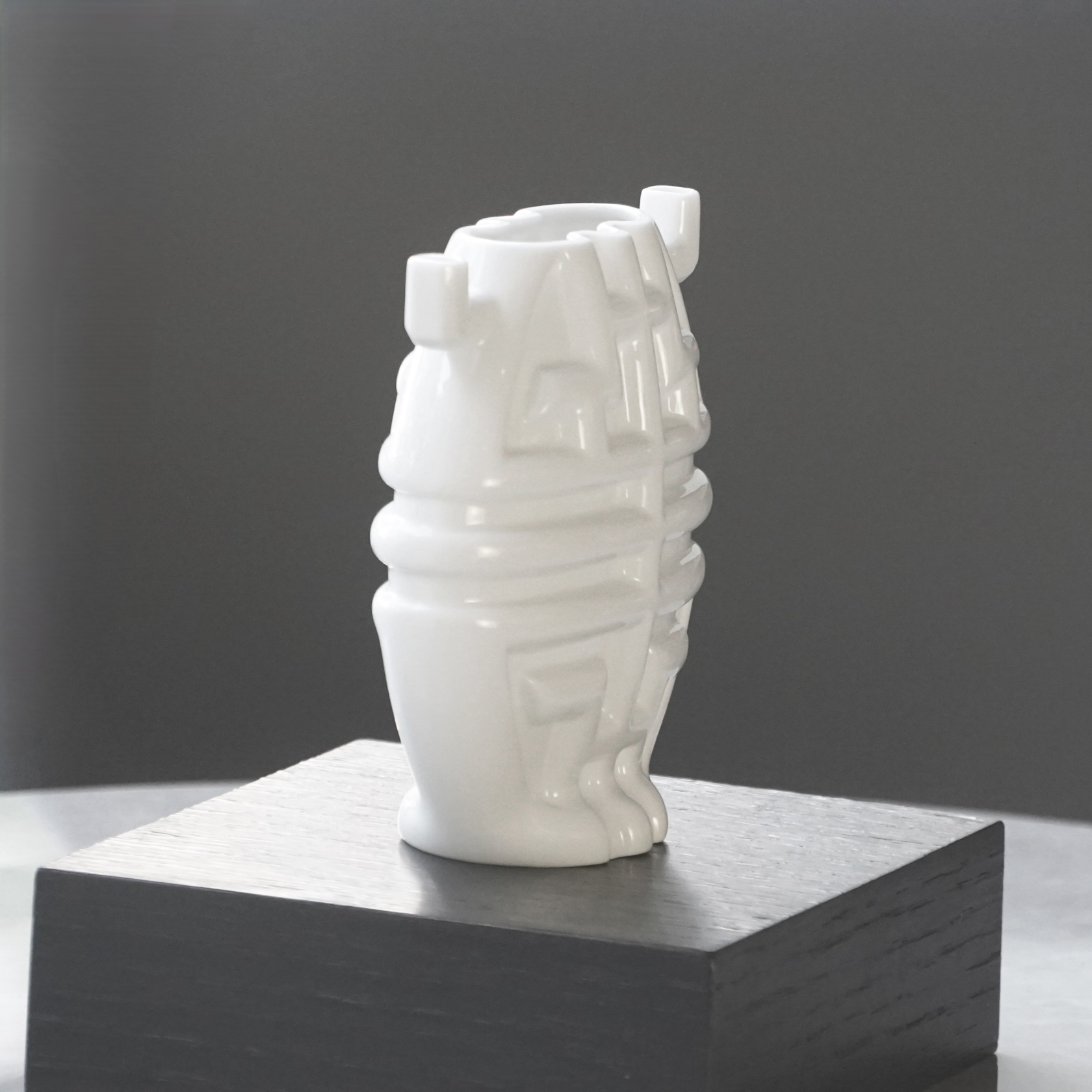 享壽 小瓶 白瓷 家飾品 居家生活 八方新氣 花瓶 藝術造形