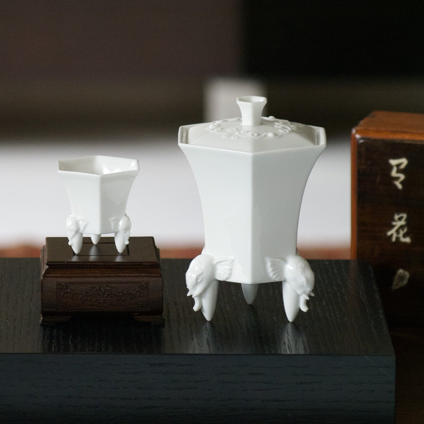 豪情有相瓷器茶具組|三角立足造型寓意穩固與和平