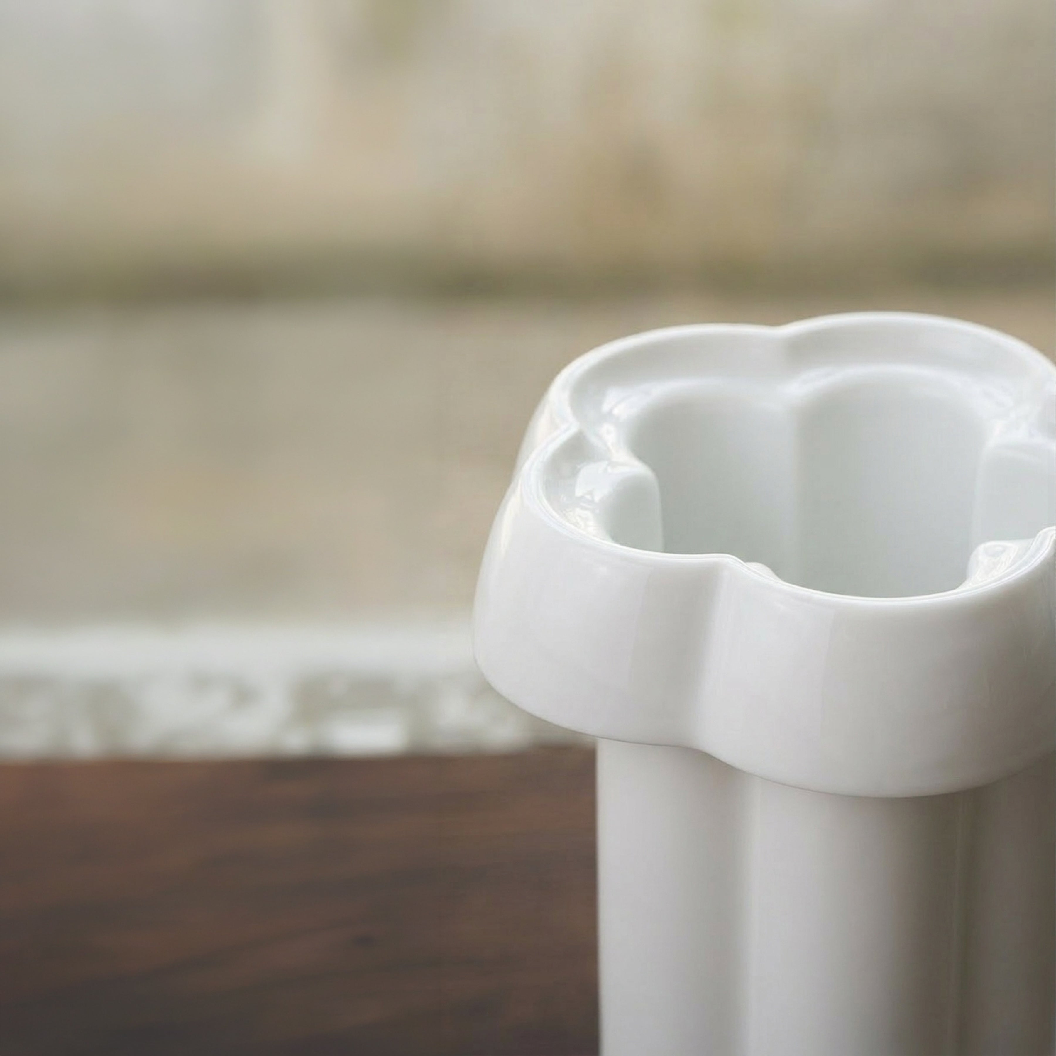 燦爛 八方新氣 花器 白瓷花瓶 王俠軍 蝴蝶雲紋 福 梅花 限量