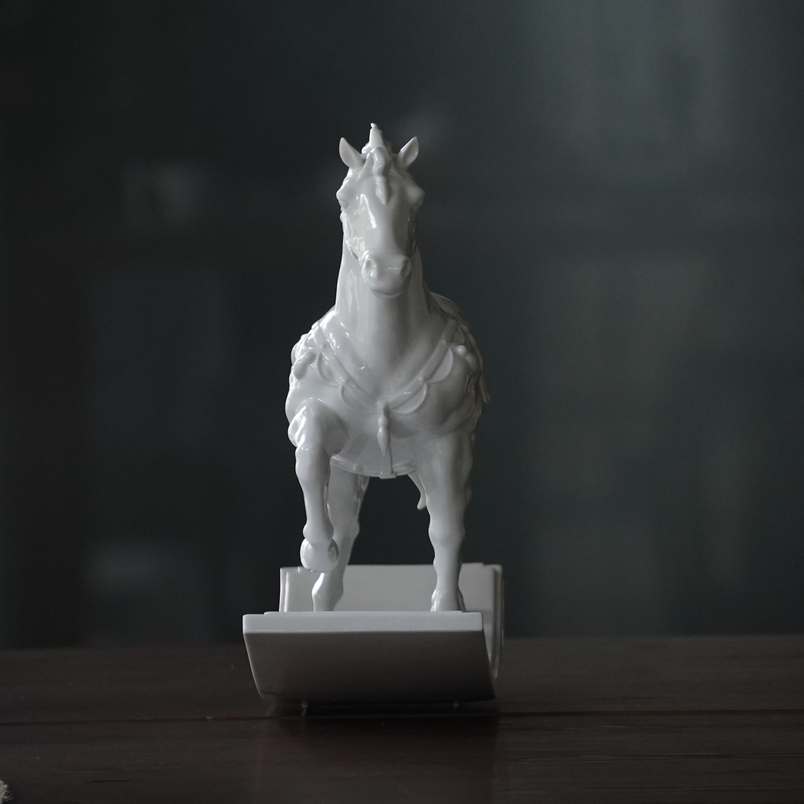 馬上光彩 八方新氣 家居生活 藝術收藏 白瓷 馬年生肖 家飾佈置 過年