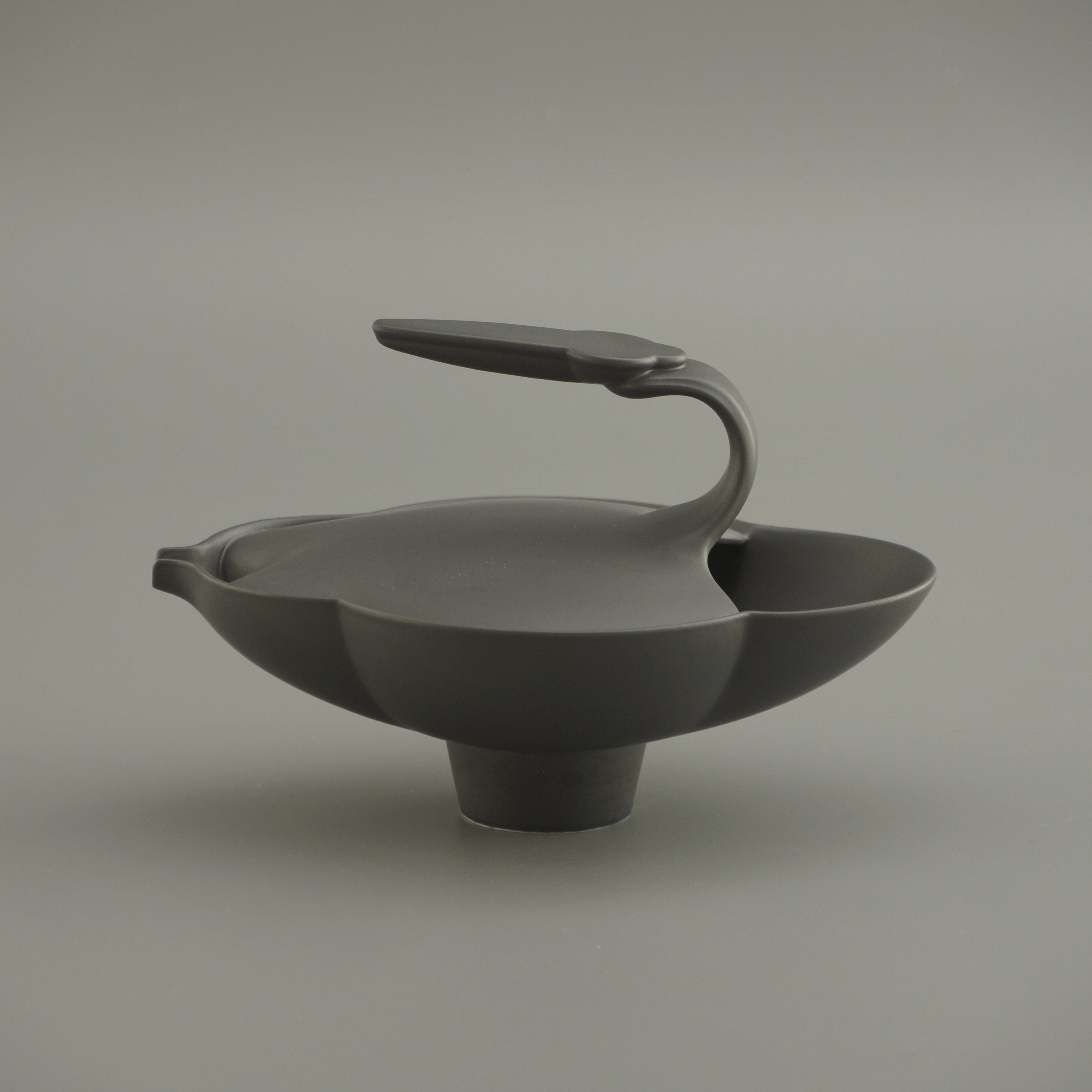 八方新氣 簡愛 瓷器 茶具 茶杯組 霧面釉 茶杯款式 咖啡杯 造形杯 霧灰