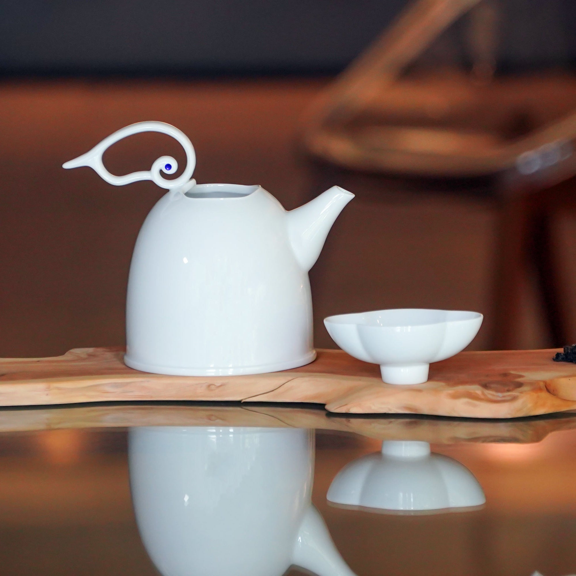 雲享茶具組|純白瓷壺搭配雲形茶杯|中秋送禮高端瓷器推薦