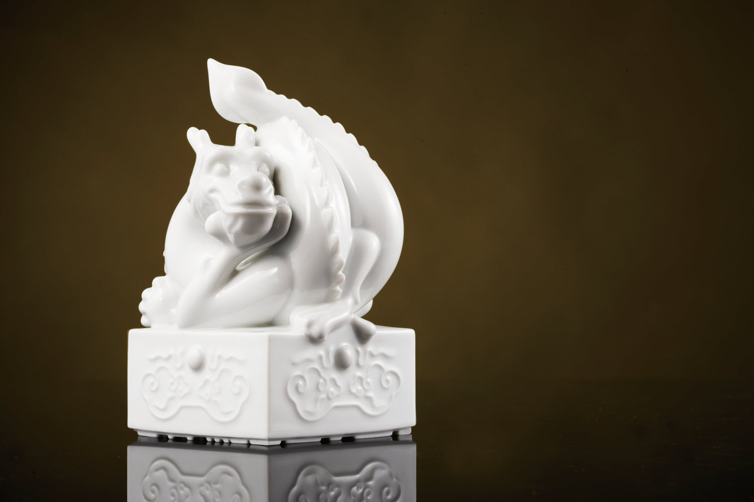 八方新氣 龍禧 王俠軍 玉璽 瓷器 白瓷 龍 印章