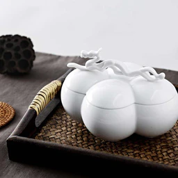 八方新氣藝術瓷器 藝術家王俠軍設計創意白瓷 包含生活器皿、咖啡茶具、瓷偶、佛像
