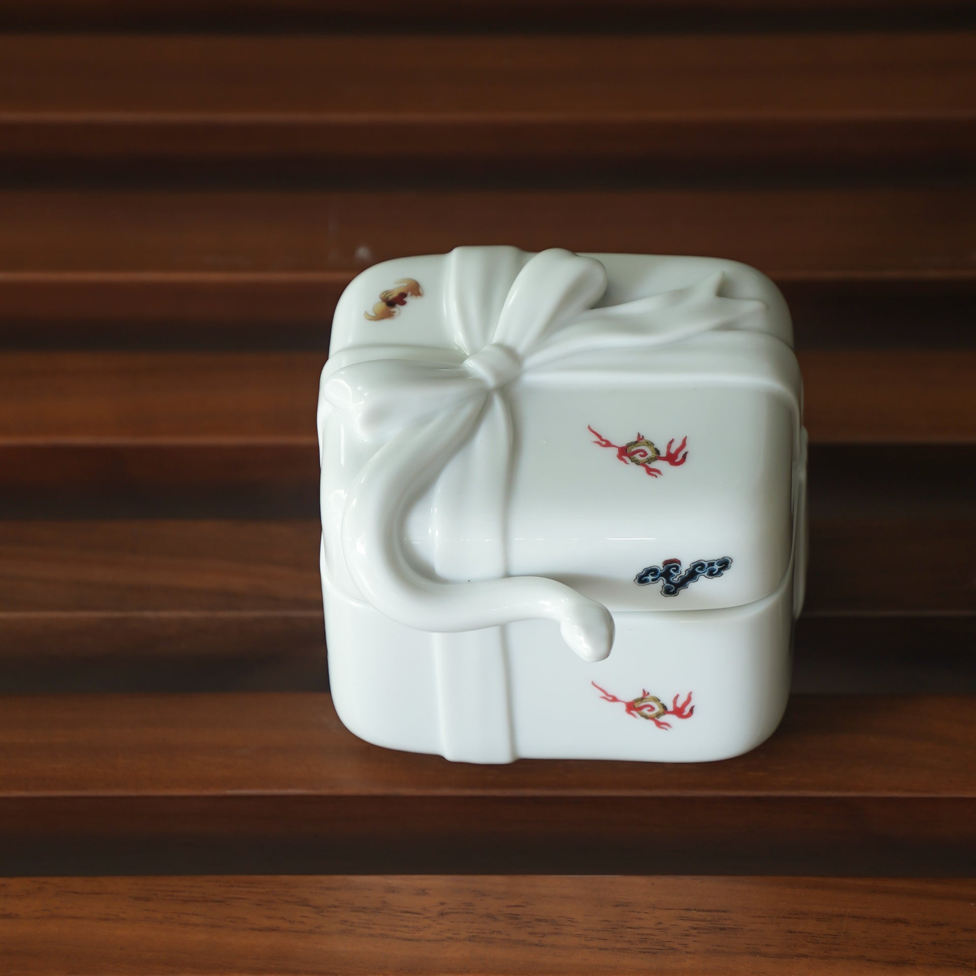 八方新氣 情滿堂 生肖蛇 瓷盒 陶瓷擺飾 過年送禮