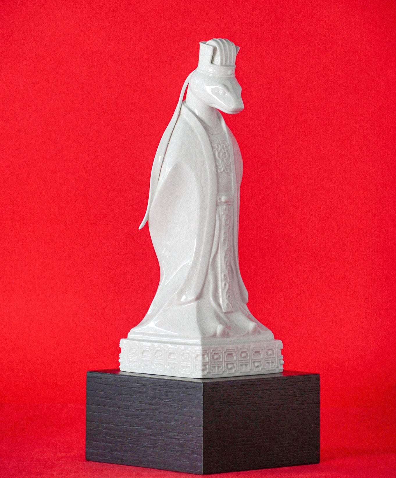 八方新氣 蛇 昂然 瓷偶 瓷器 擺飾 白瓷 禮物 印璽 印章