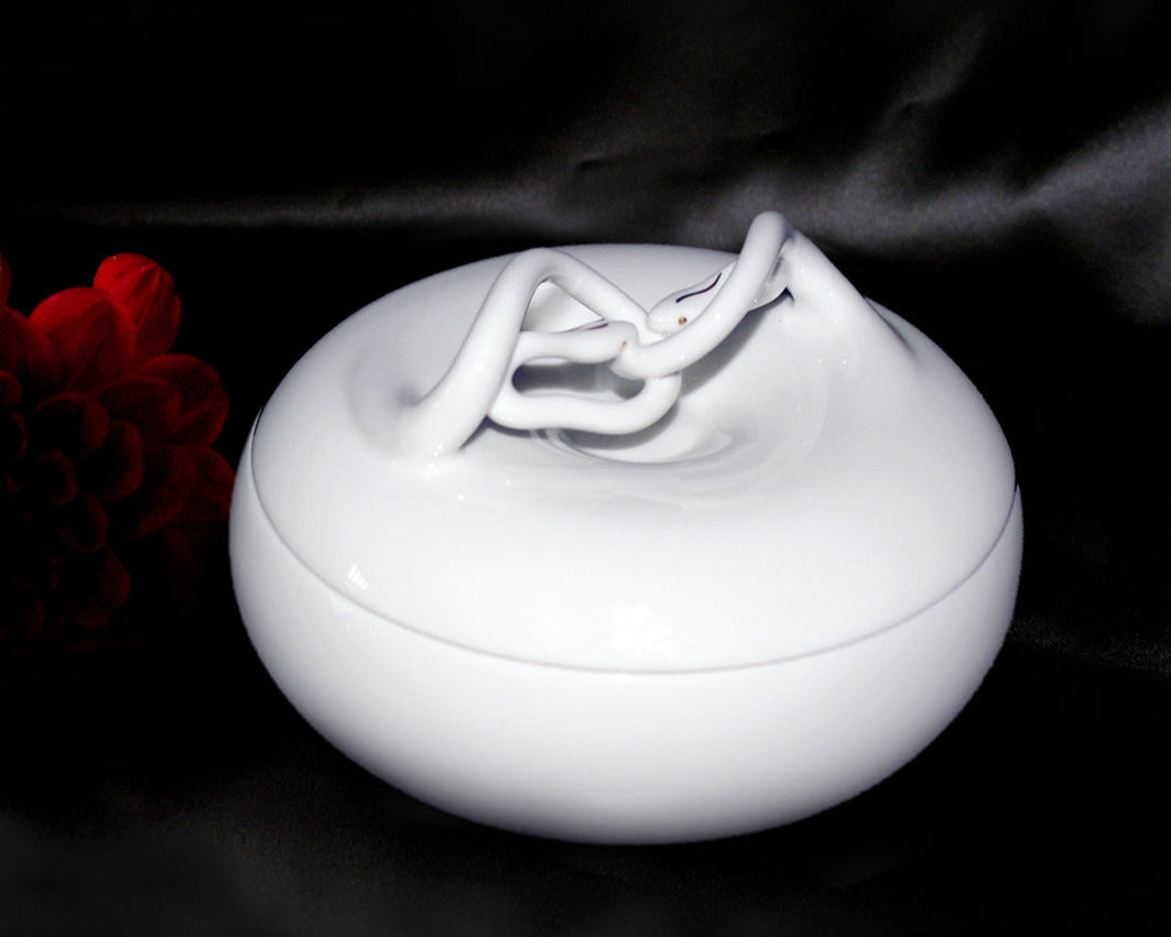 八方新氣 瓷器 送禮 結好圓 蛇 瓜果盒 陶瓷 收納盒 瓷盒 傳家寶 擺飾 禮物 創意茶具