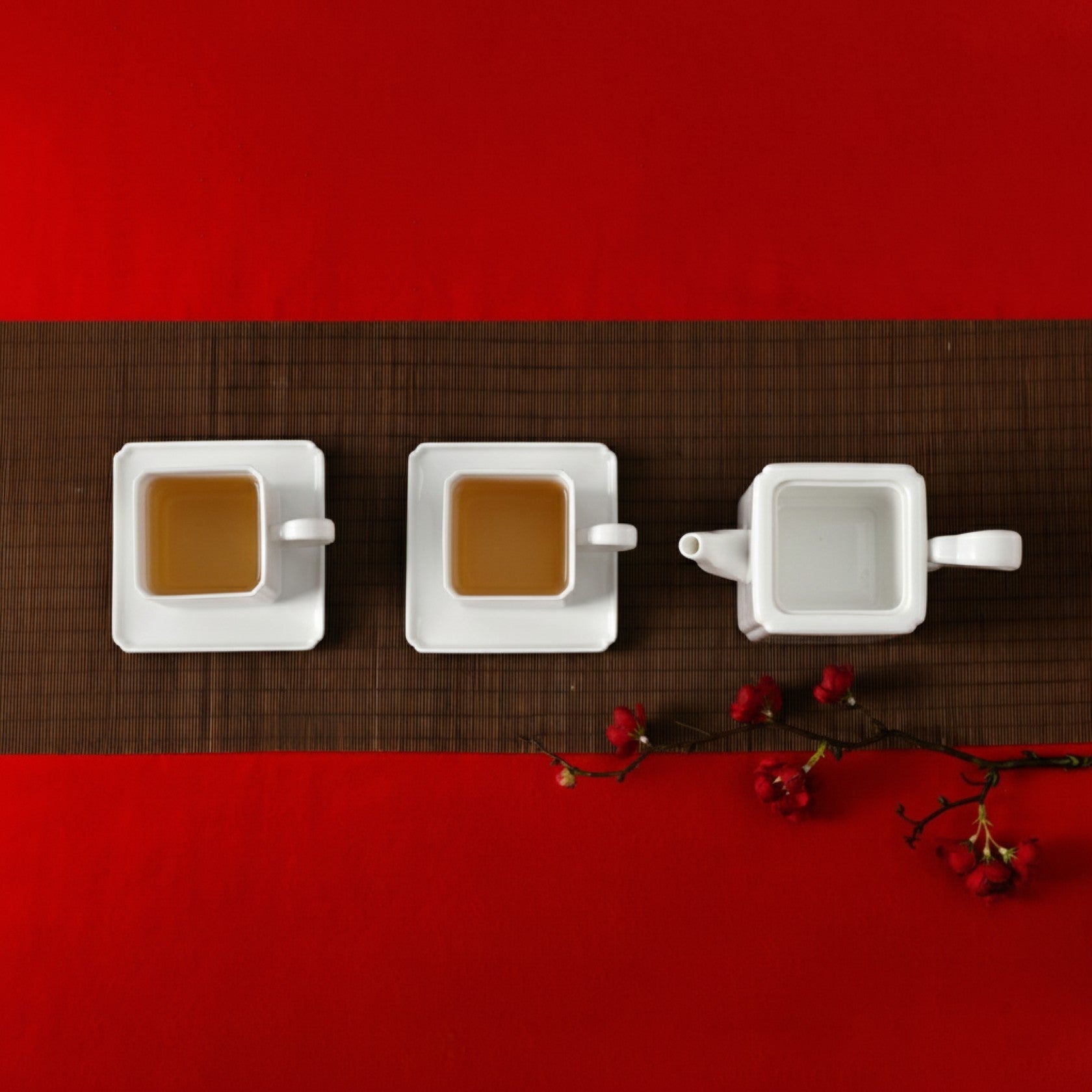 八方新氣 鴻福 造形壺 茶壺 瓷器 白瓷 禮物 瓷壺 茶具 咖啡杯 茶杯 蝙蝠