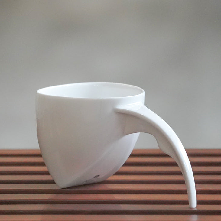 八方新氣王俠軍設計瓷器 白瓷咖啡茶壺杯組 以台灣藍鵲為靈感 夏越眺香
