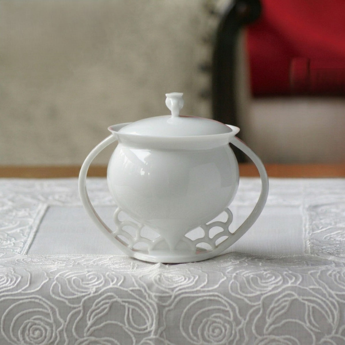 八方新氣 瓷器 蓋杯 窗櫺 杯子 蓋子 白色 滿庭芳 水滴