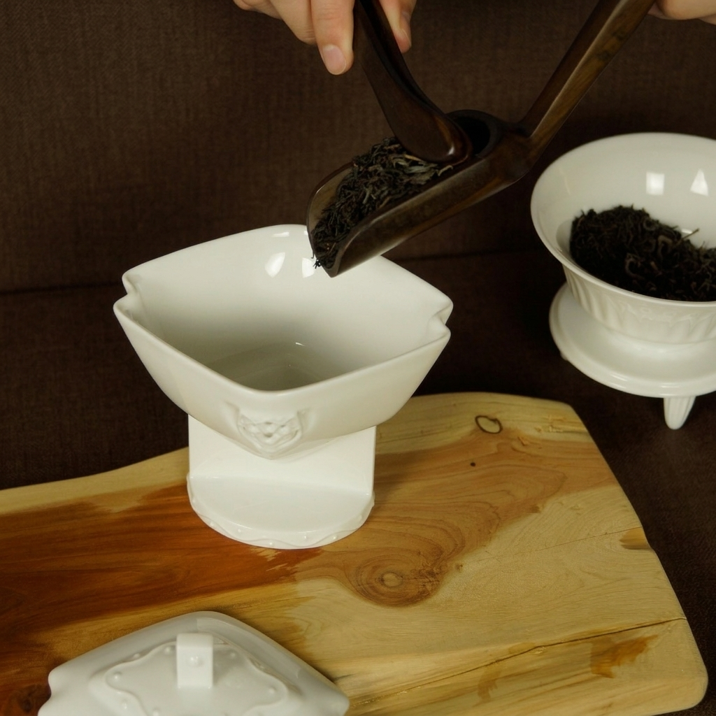 八方新氣 花祭 陶瓷 茶杯 蓋杯 瓷器 白瓷 咖啡杯 造形杯