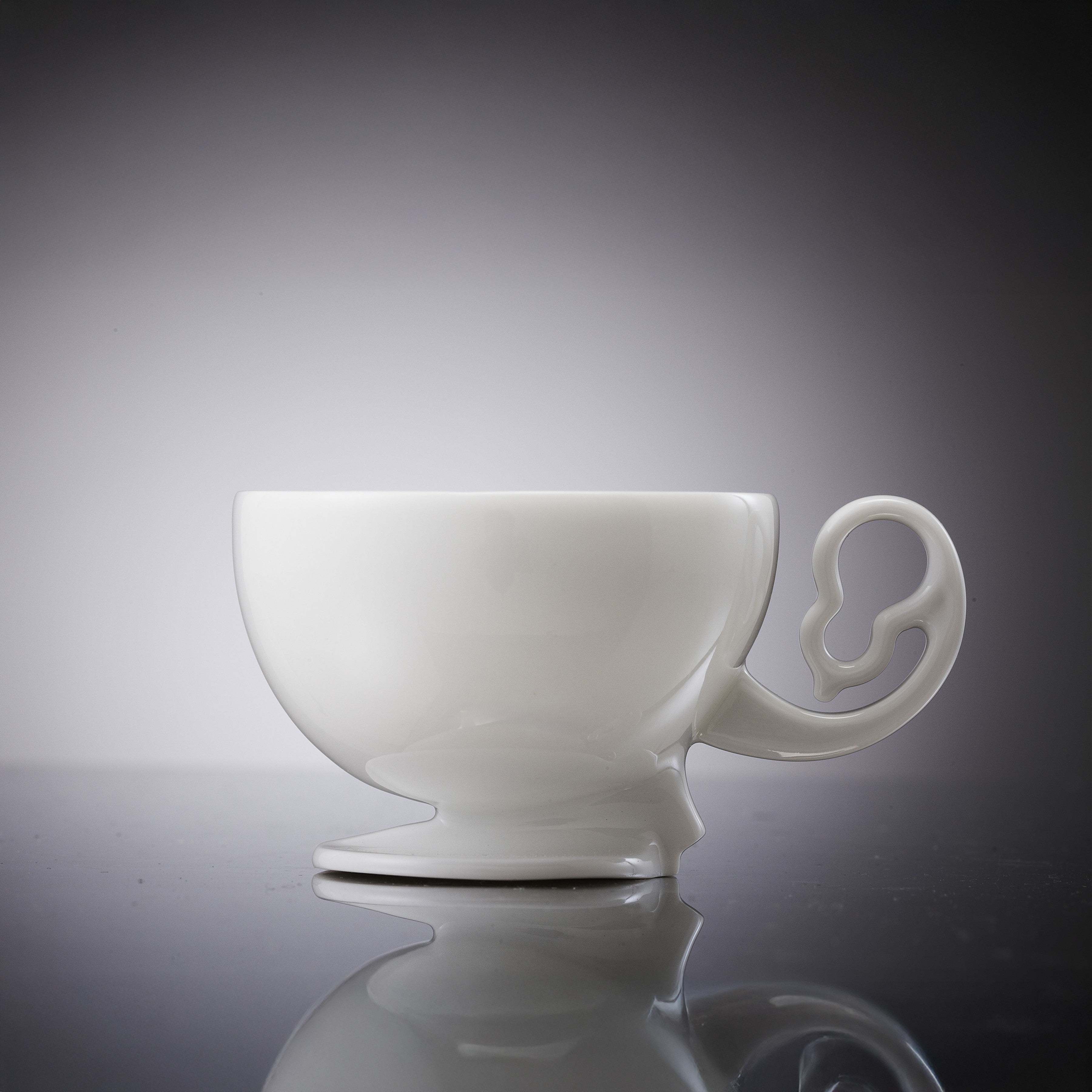 茶杯葫蘆把手與杯底凹痕設計特寫|燒製工藝展現