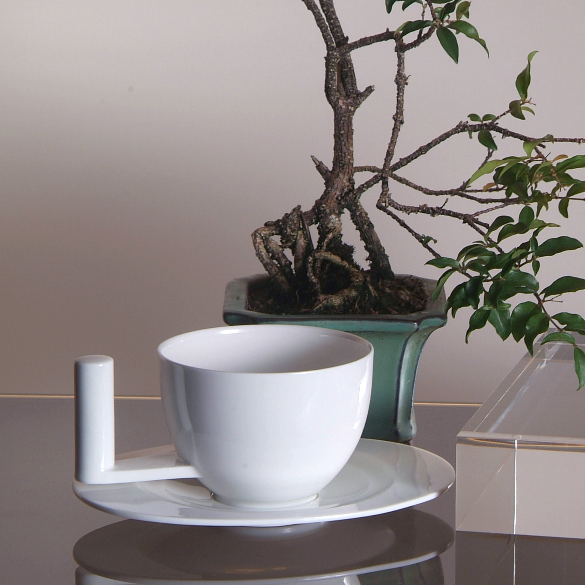 八方新氣 靜思 咖啡杯 茶杯 瓷器 杯子 亮面 白色 茶具 茶器 把手 造形杯 杯子款式