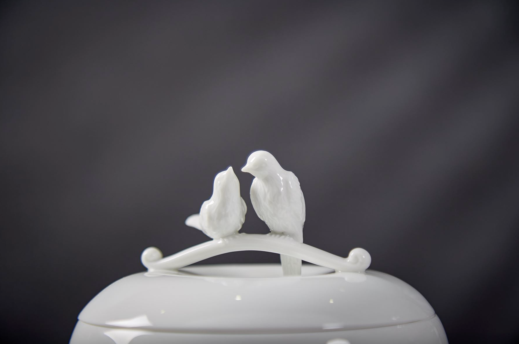 八方新氣 王俠軍 盒 喜鵲 白色 珠寶盒 圓形 真情