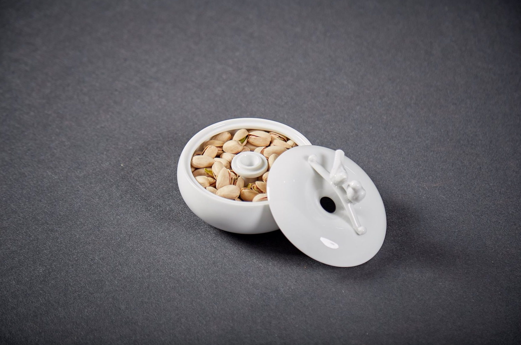 八方新氣 王俠軍 盒 喜鵲 白色 珠寶盒 圓形 真情 陶瓷收納盒