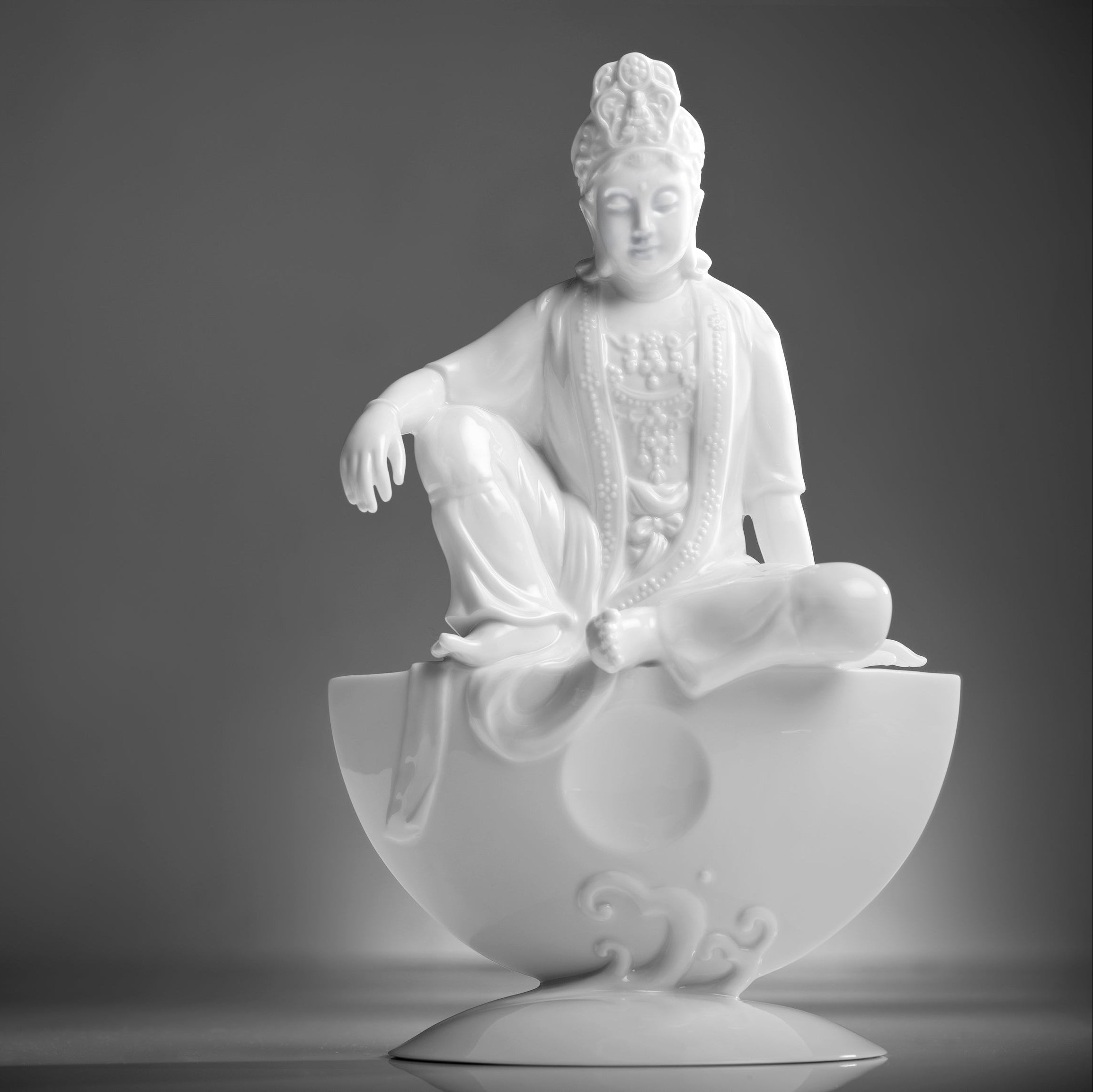 八方新氣 水月無邊 佛像 擺飾 白瓷 瓷偶