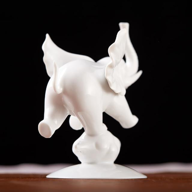 八方新氣 更上層樓 王俠軍 瓷器 白瓷 小飛象 步步高升 陶瓷擺飾 瓷器 瓷偶