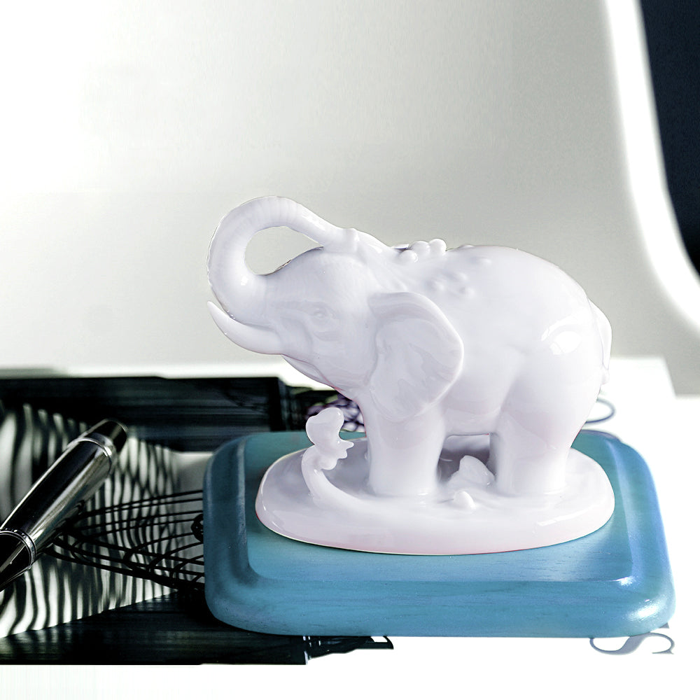 八方新氣 大象 欣欣向榮 瓷偶 瓷器 擺飾 白瓷 禮物