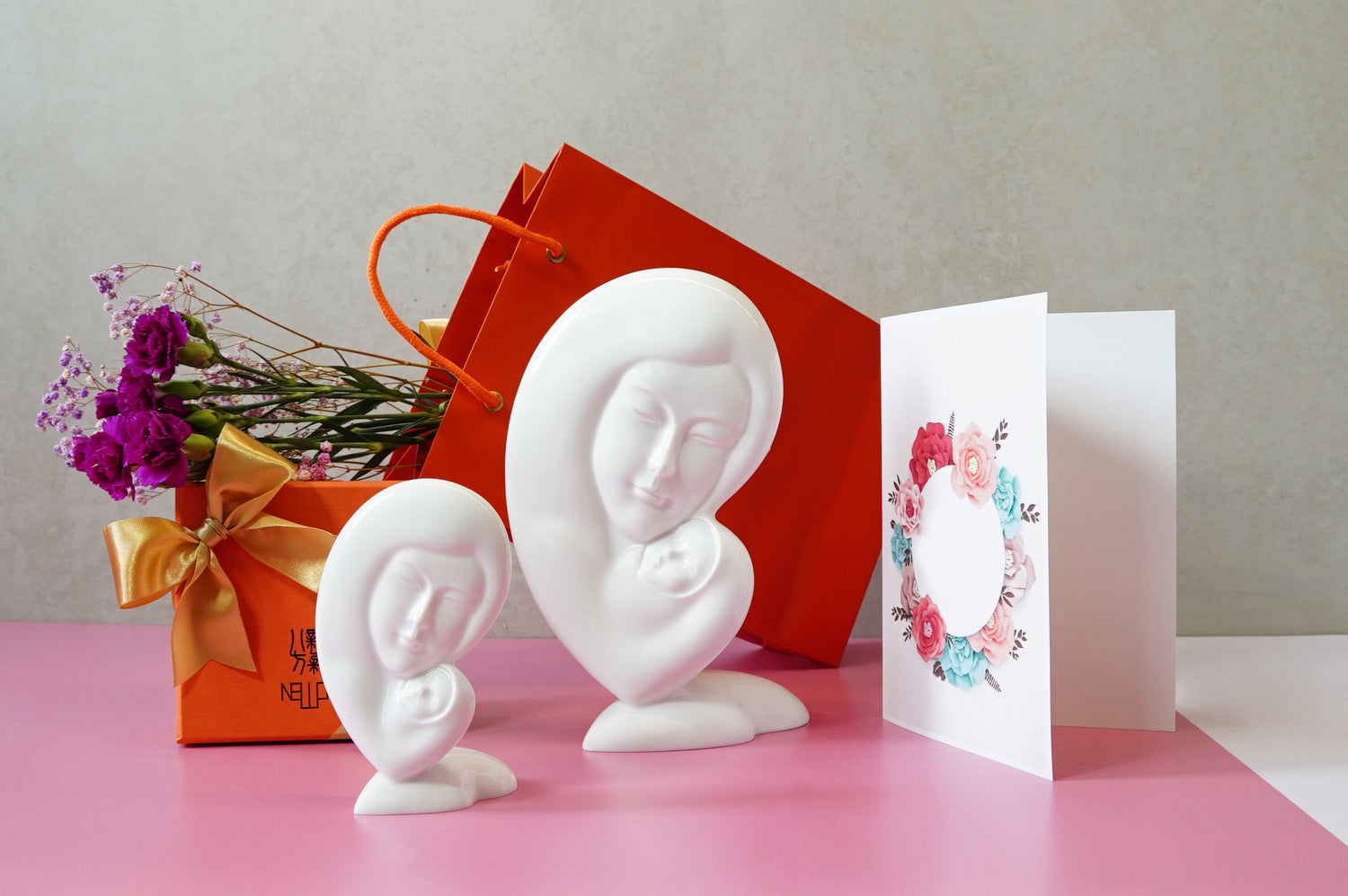 慈暉 陶瓷擺飾 禮物 瓷器 八方新氣 母親 瓷偶 白瓷 禮盒