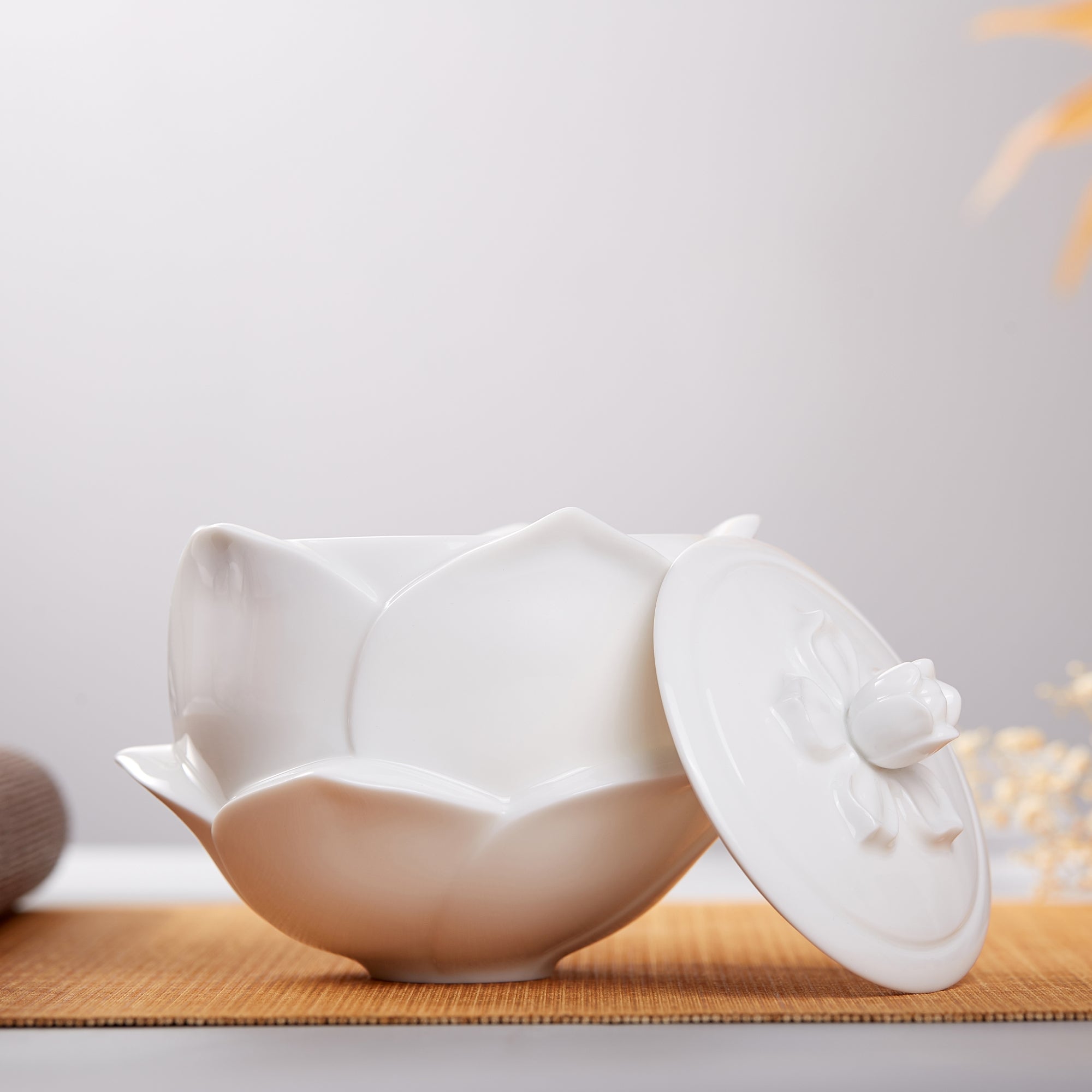 八方新氣 花開 瓷盒 傳家寶 擺飾 禮物 收納盒 白瓷