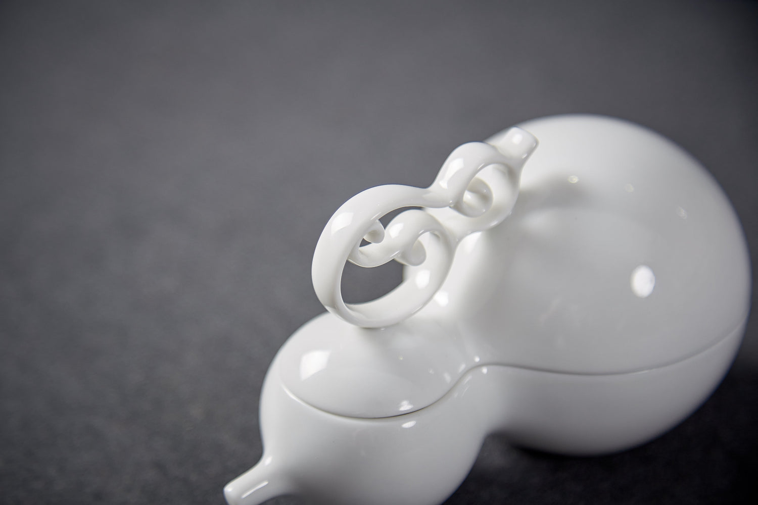 八方新氣 相依 收納盒 瓷器 送禮 糖果盒 珠寶盒 白瓷