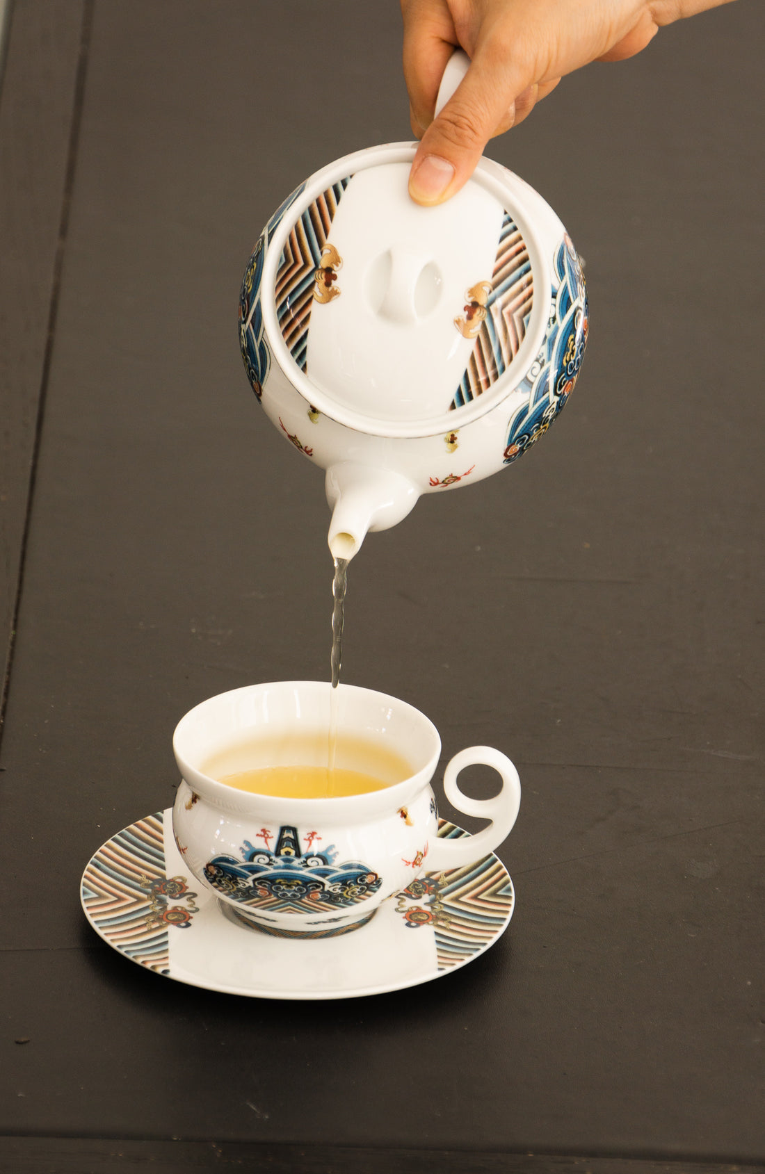 故宮 清香 江山匯 陶瓷 茶具組 瓷器 杯子 盤子 茶壺