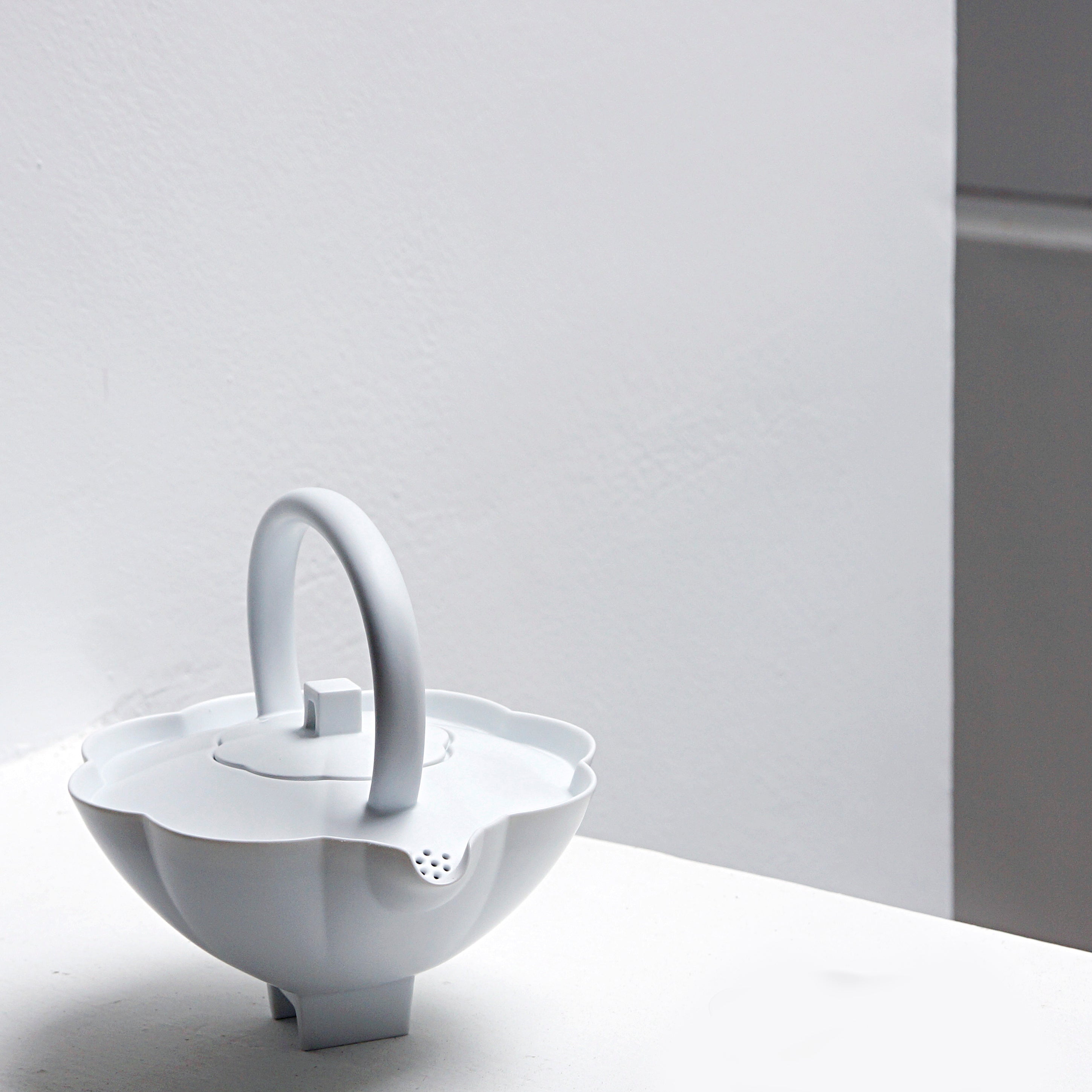 八方新氣 長春 茶具 瓷器 壺 花