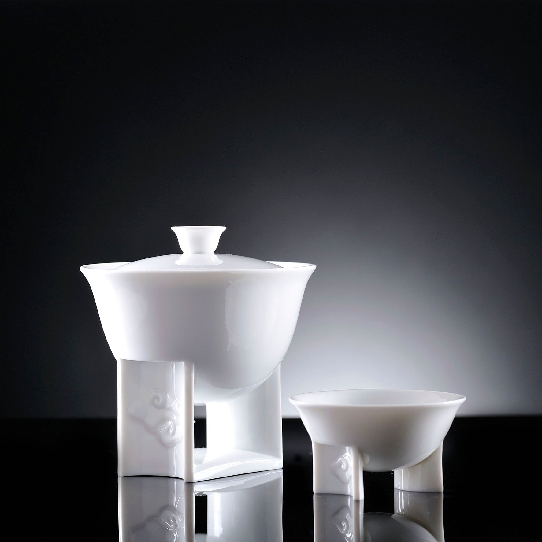 如意雲遊蓋杯茶杯組 – 八方新氣藝術白瓷