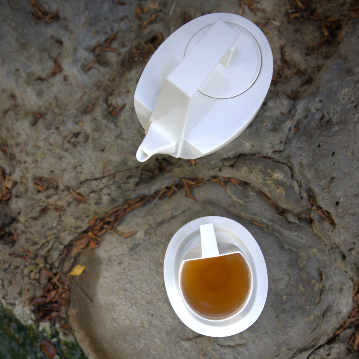 海量茶具組居家陳列｜適合茶席與咖啡分享的白瓷收藏