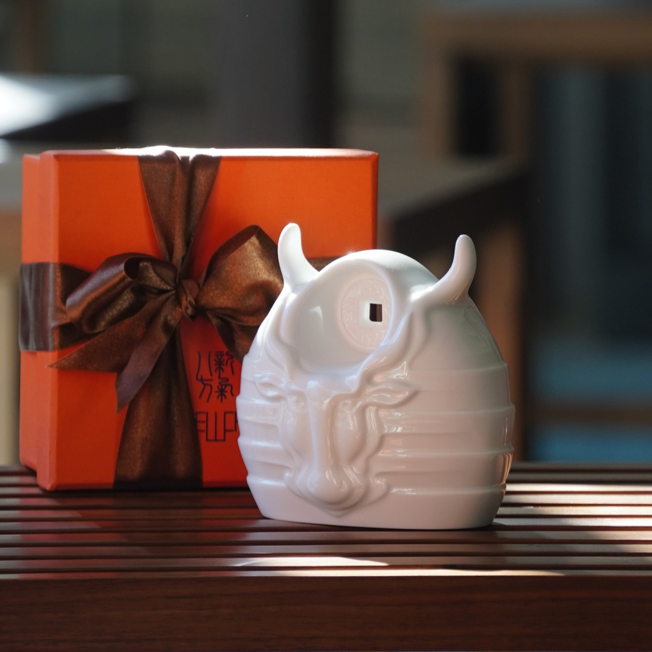 迎新 擺飾 生肖牛 家飾品 居家生活 白瓷