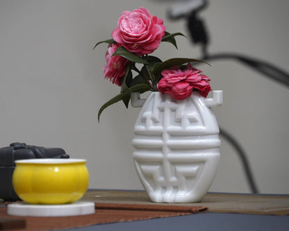 享壽 小瓶 白瓷 家飾品