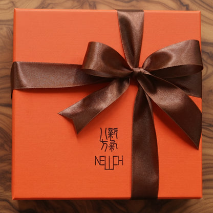 好角色 生肖羊 白瓷 家飾品 八方新氣 筆筒