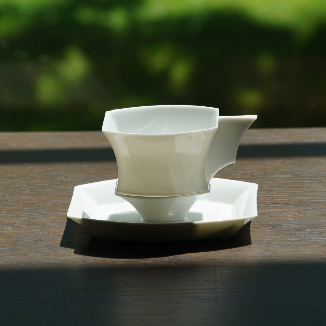 帝國記憶 杯盤組 白瓷藝術 造形杯 方杯 長盤 咖啡杯盤 亮面