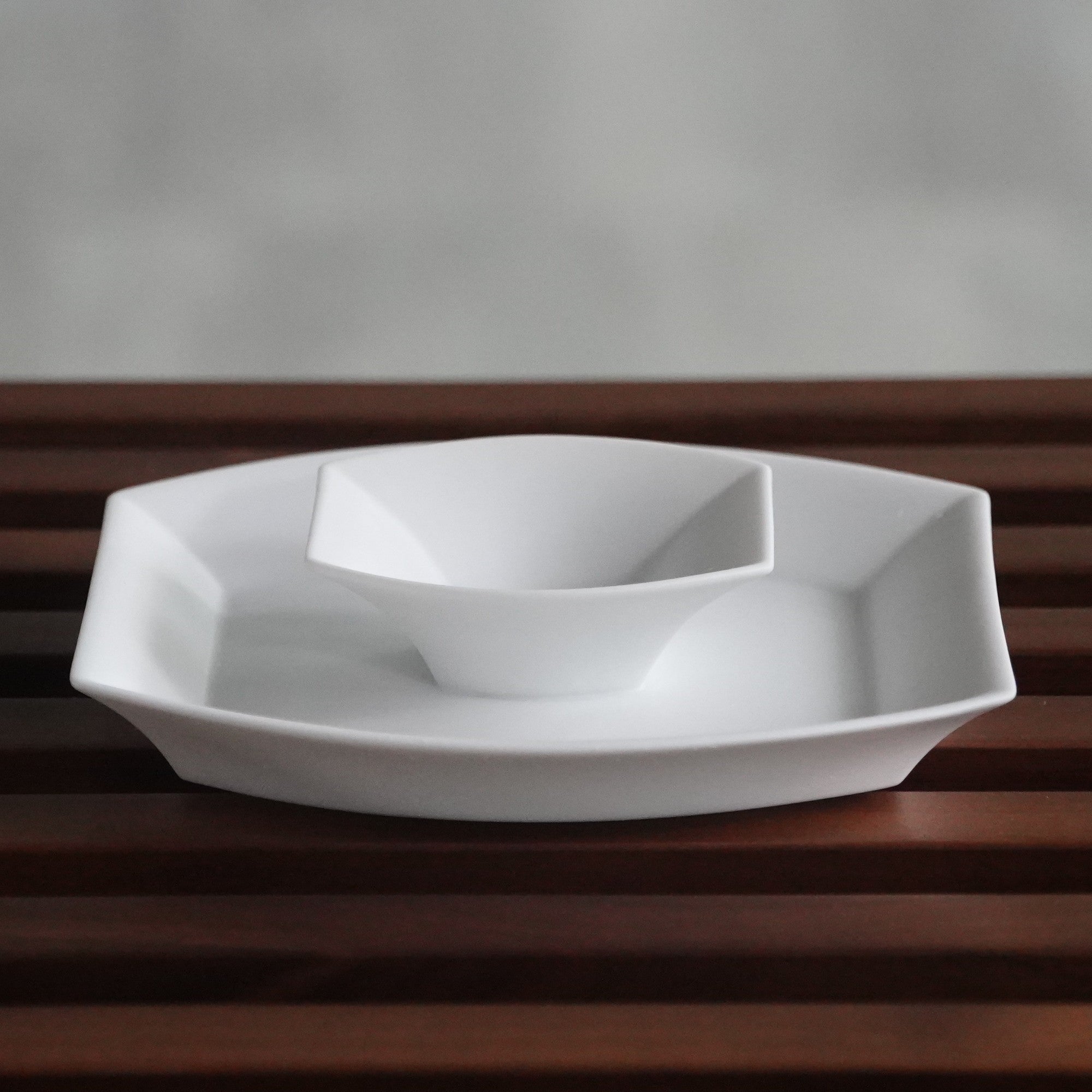 帝國記憶 杯盤組 白瓷藝術 造形杯 方杯 長盤 咖啡杯盤 亮面