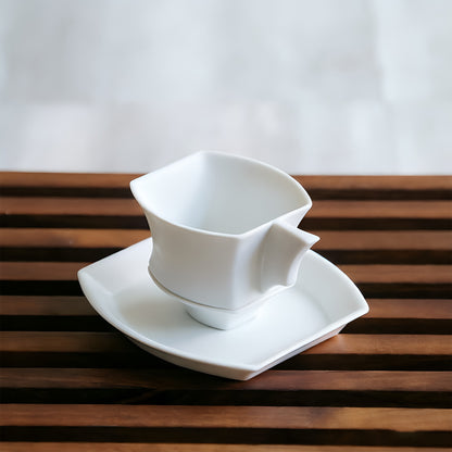帝國記憶 杯盤組 白瓷藝術 造形杯 方杯 方盤 咖啡杯盤 霧面