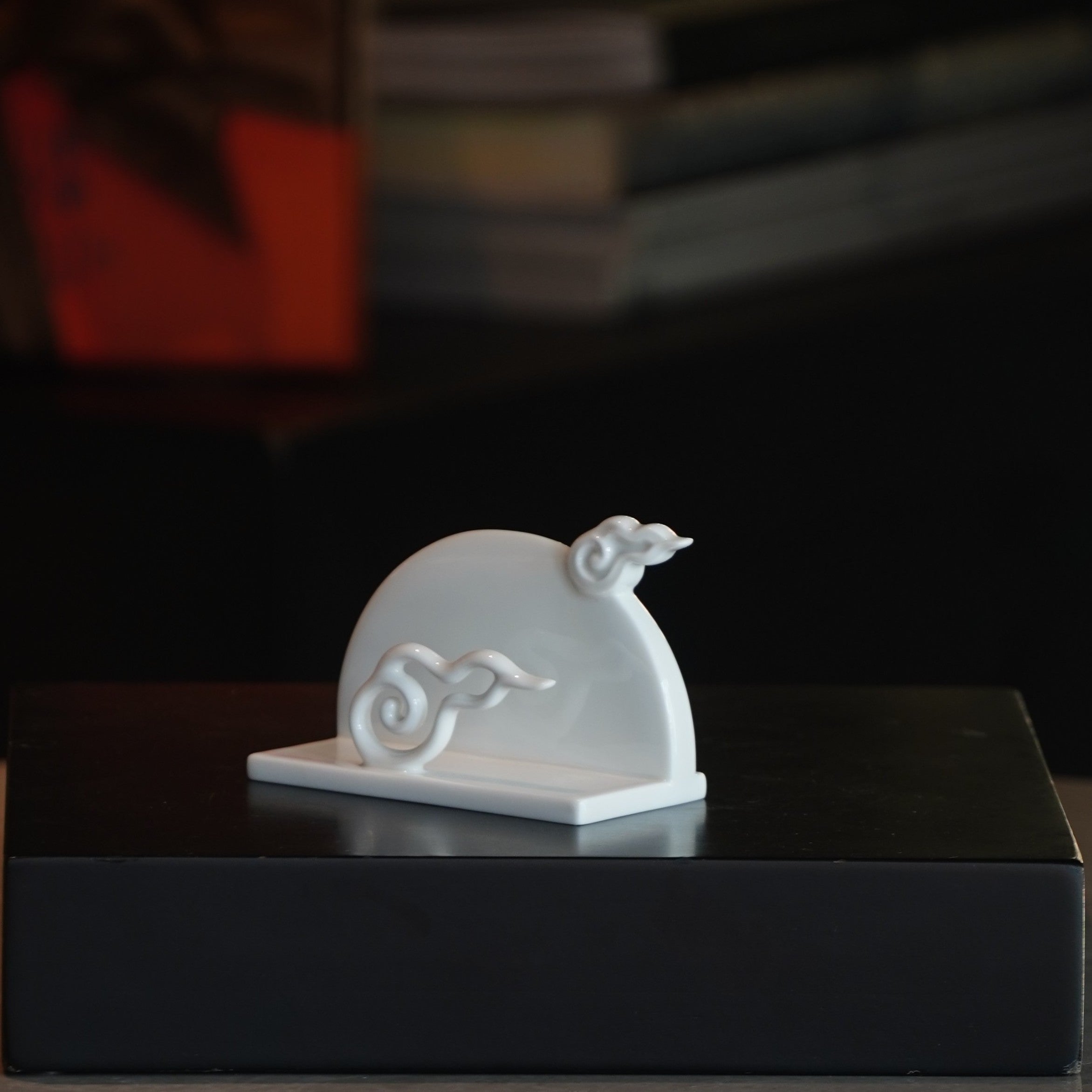 雲遊 名片座 八方新氣 白瓷 雲朶