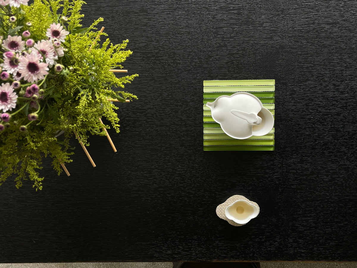 王俠軍《簡愛》白瓷茶具設計，現代茶藝代表作品