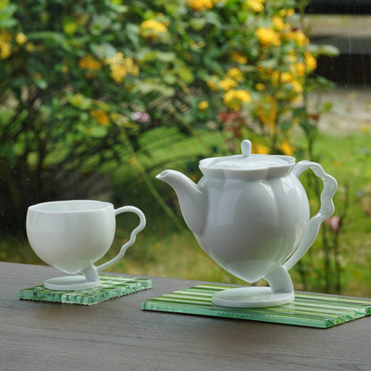 花神白瓷茶壺使用情境・高端白瓷茶器禮物・八方新氣 NewChi Porcelain