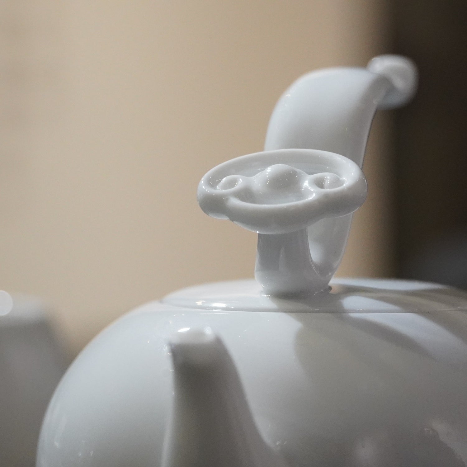 八方新氣 如意高飛 陶瓷茶具組 瓷器茶器組 咖啡壼 造形壼