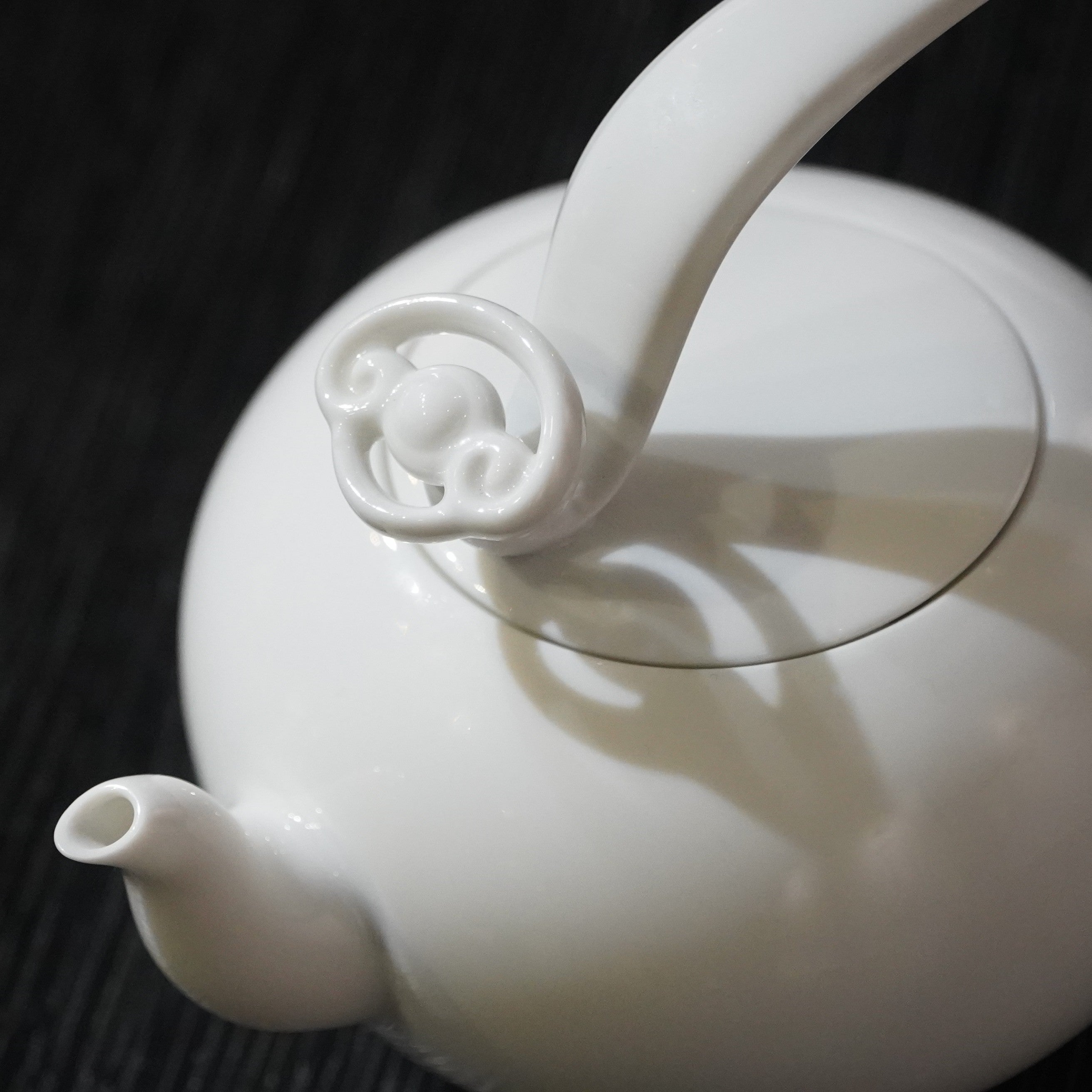 八方新氣 如意高飛 陶瓷茶具組 瓷器茶器組 咖啡壼 造形壼