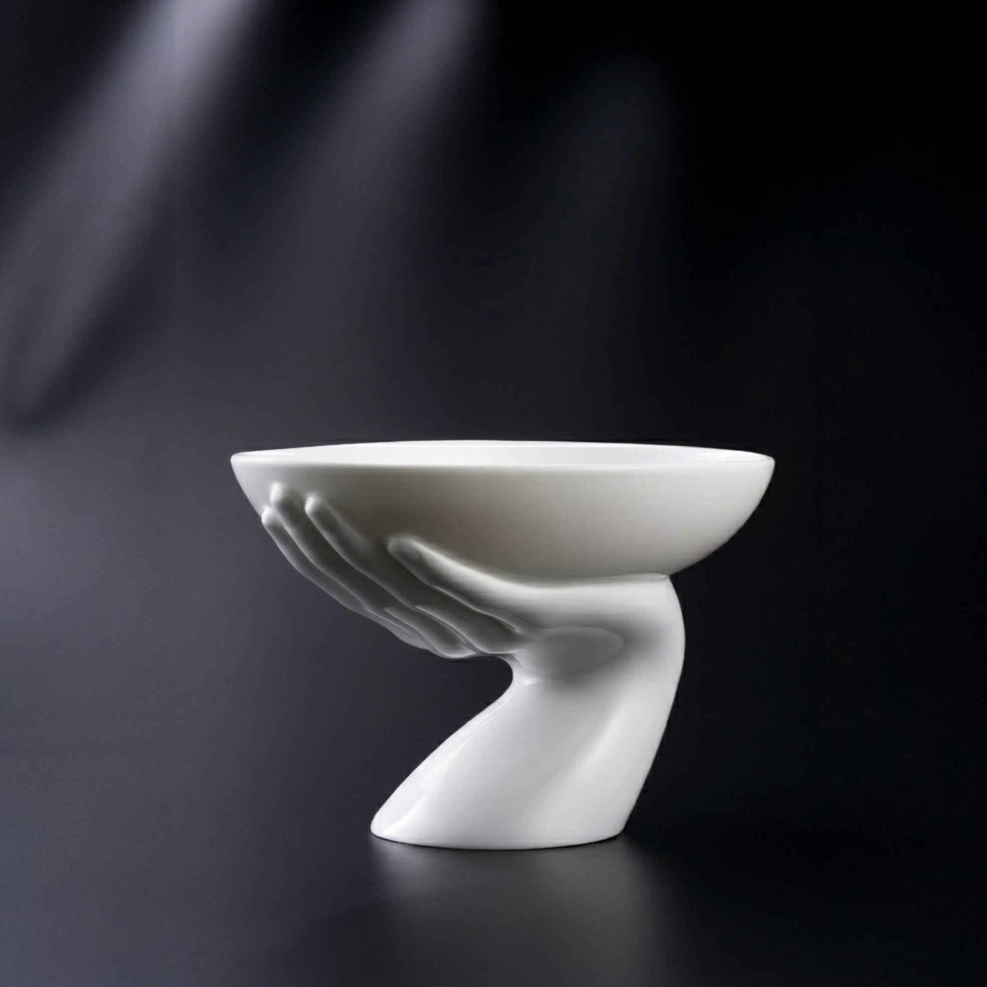 八方新氣｜王俠軍當代白瓷｜茶器、花器、藝術擺件與禮品典藏