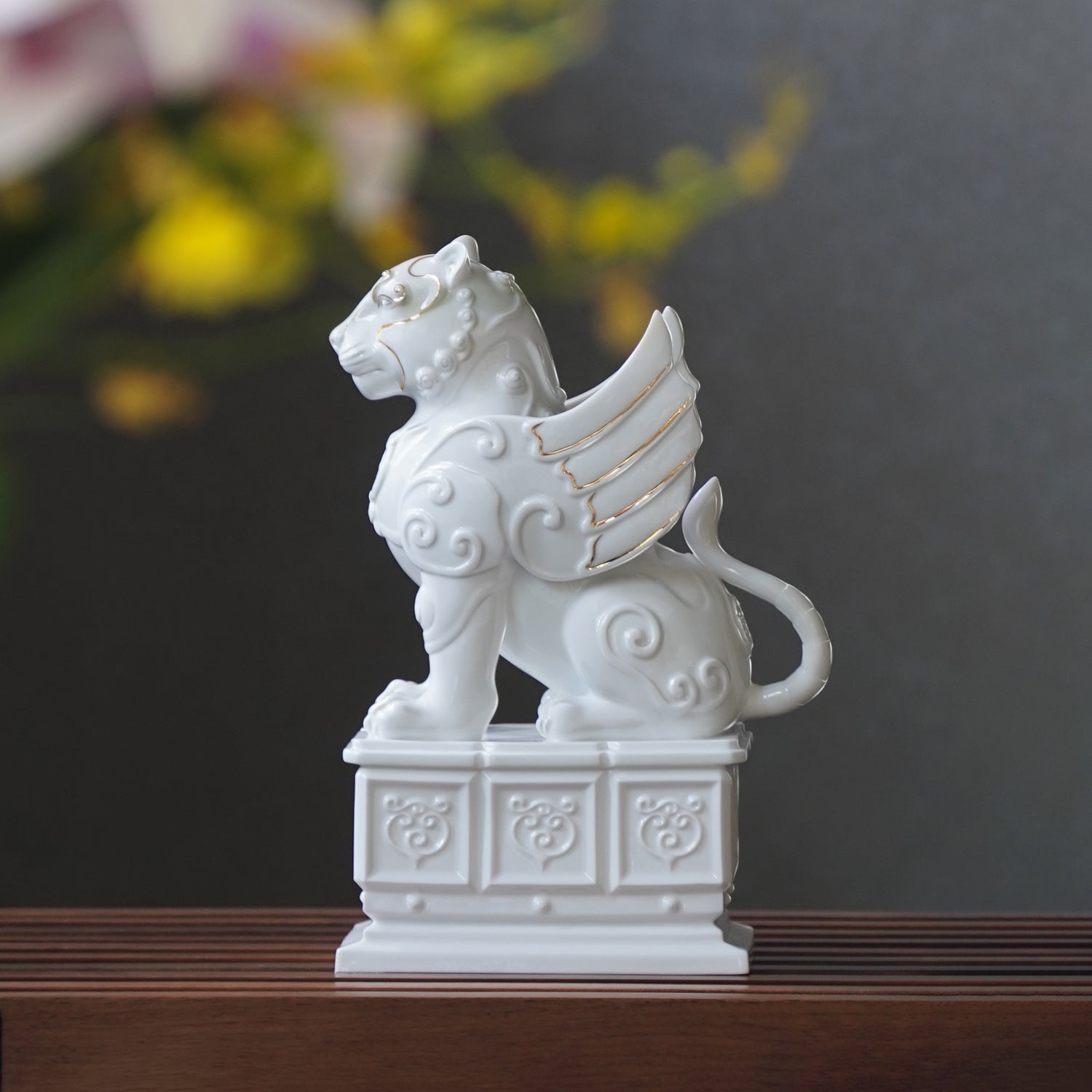 八方新氣 天意必得 生肖虎 瓷偶 陶瓷擺飾 升遷禮物 白瓷 禮物 印章 玉璽 居家生活