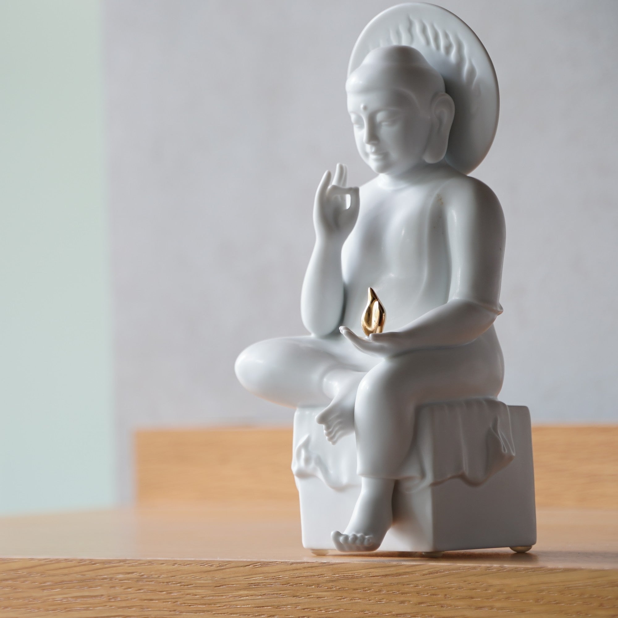 八方新氣 光明智慧 瓷器 佛像 擺飾 瓷偶 白瓷