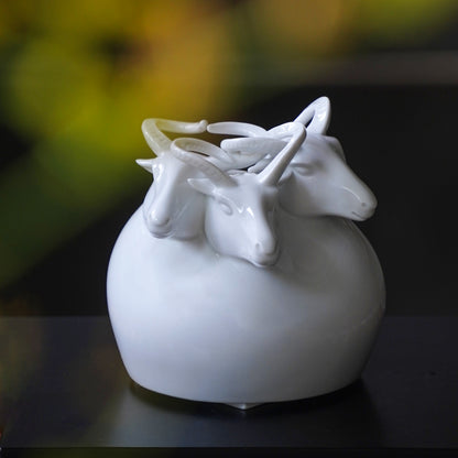 家居生活 八方新氣 生肖羊 三羊開泰 瓷偶 瓷器 擺飾 白瓷 禮物 印璽 印章 