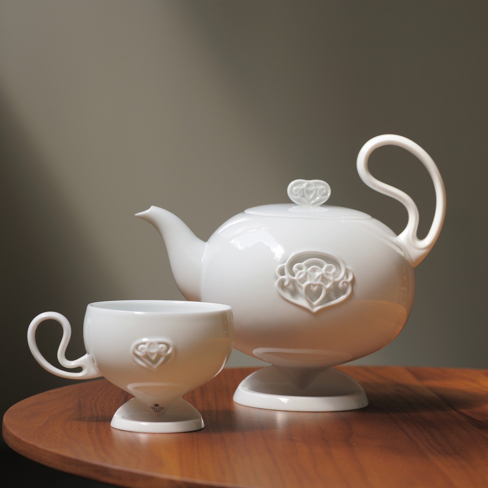 春暖花開Spring Bloom｜春意設計茶具・四季豐登系列｜NewChi Porcelain
