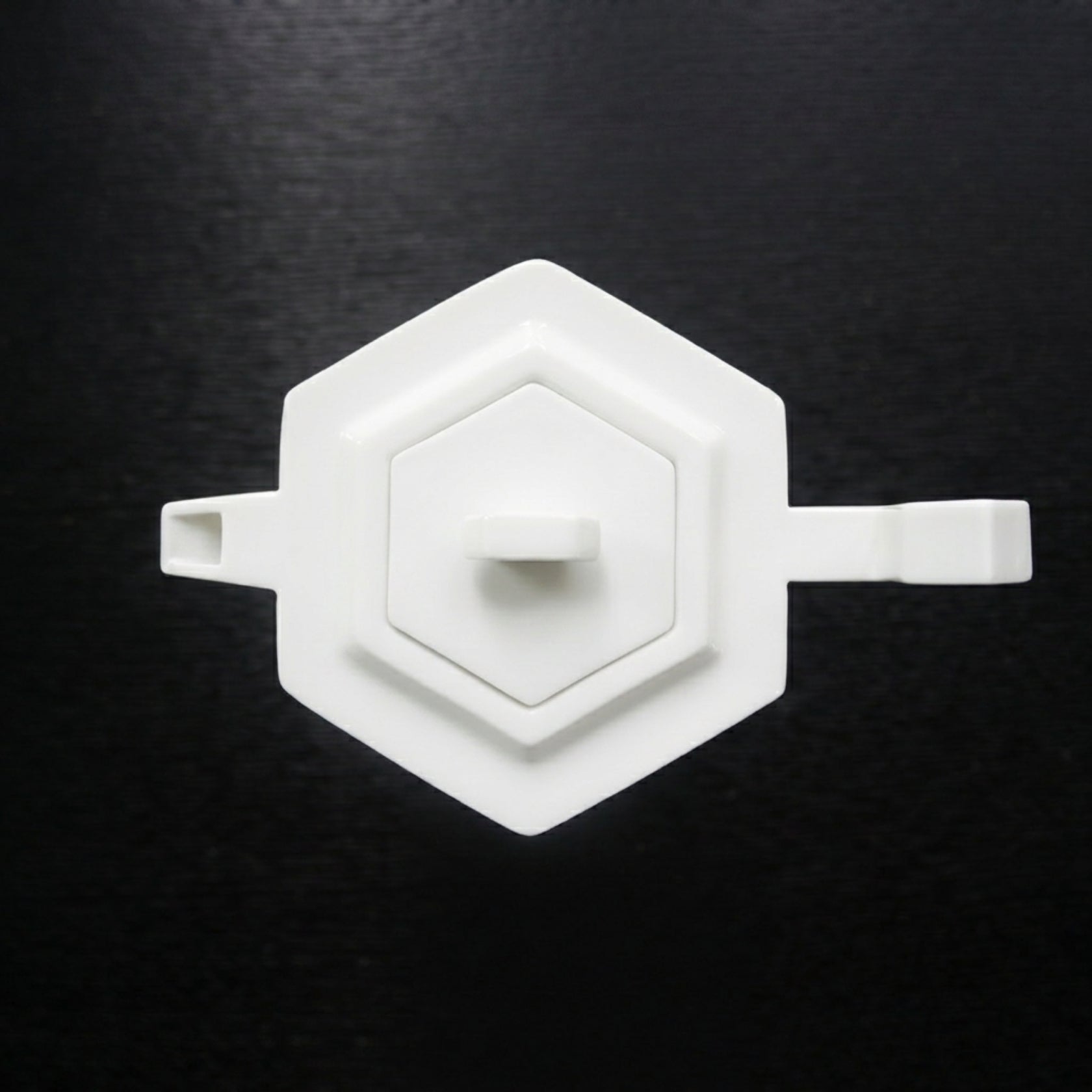 四季豐登系列冬季茶具作品俯瞰 線條俐落簡潔