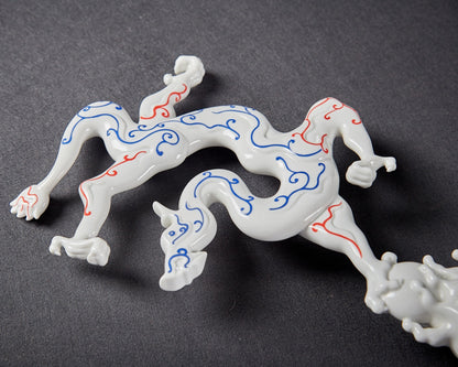 八方新氣 龍 瓷偶 勝券在握 瓷器 擺飾 印璽 印章 白瓷 禮物 彩繪