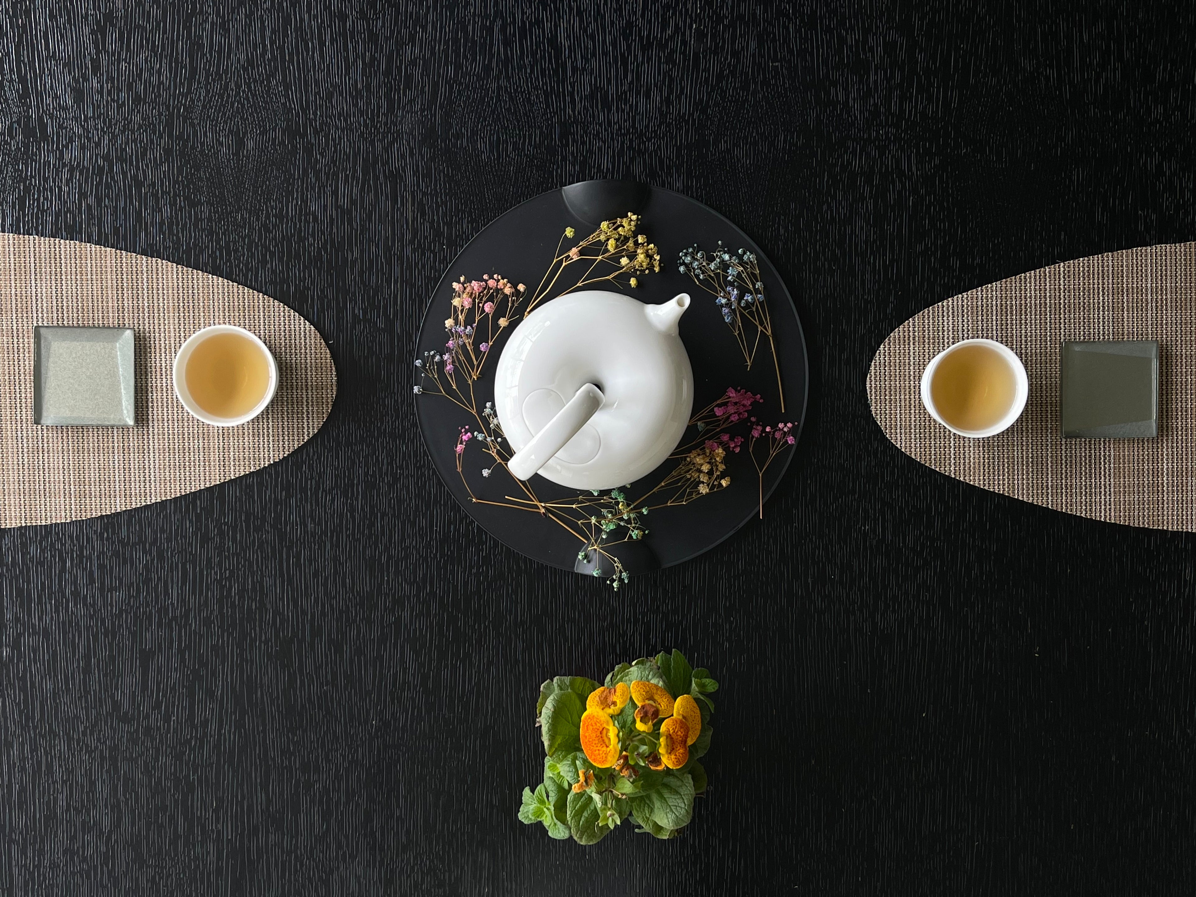 圓好夢 廚房餐桌 茶杯 茶壺 杯壺 荼具 白瓷 王俠軍 八方新氣