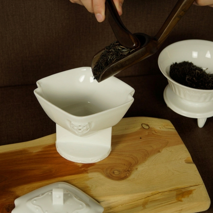 八方新氣 花祭 陶瓷 茶杯 蓋杯 瓷器 白瓷 咖啡杯 造形杯