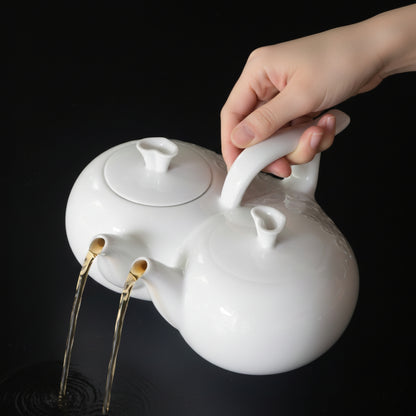 一心一意 雙心造形壺 八方新氣 卷草紋飾 雙茶盤